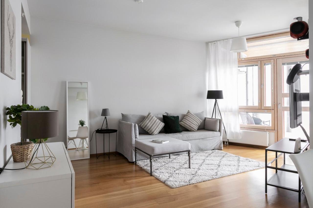 2Ndhomes Luxury Kamppi Center Apartment With Spa And Terrace Helsinki Buitenkant foto