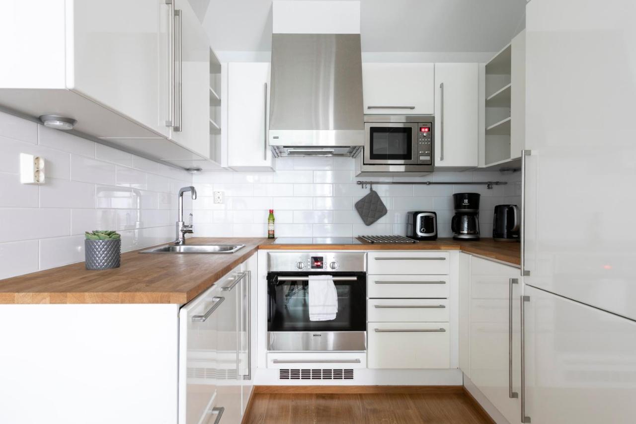 2Ndhomes Luxury Kamppi Center Apartment With Spa And Terrace Helsinki Buitenkant foto
