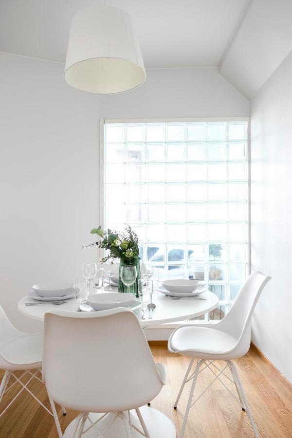 2Ndhomes Luxury Kamppi Center Apartment With Spa And Terrace Helsinki Buitenkant foto